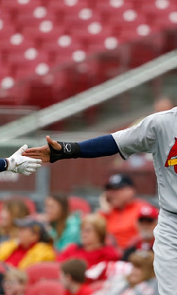 Cardinals sweep 4-game series from Reds with 3-2 victory
